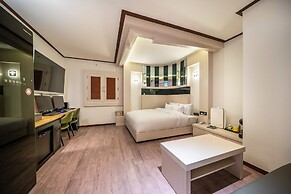 Hotel JW