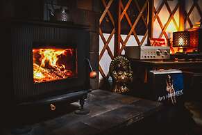 Snowball Chalet at Madarao Mountain