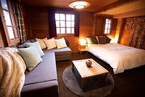 Snowball Chalet at Madarao Mountain