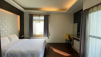 Kenting Jinjin Music Inn