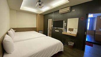 Kenting Jinjin Music Inn