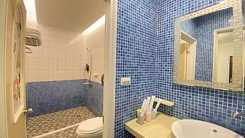 Kenting Jinjin Music Inn