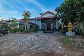 VIGU Angkor Hotel