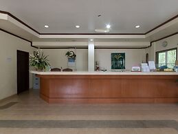 Super OYO 89300 Zen Garden Resort