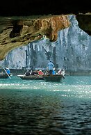 Dragon Bay Cruises