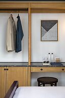 The Chow Kit - an Ormond Hotel