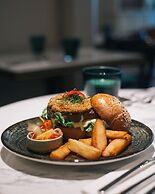 The Chow Kit - an Ormond Hotel