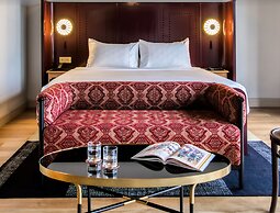 The Chow Kit - an Ormond Hotel