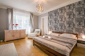 Chest design apartments