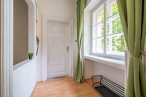 Chest design apartments