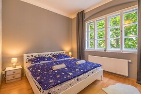 Chest design apartments