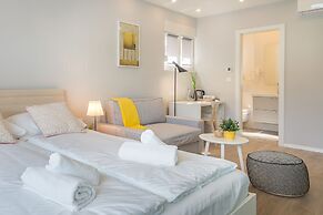 4 Elements Old Town Views Rooms