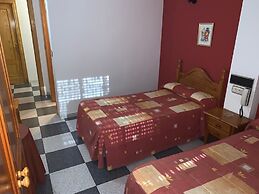 Hostel Restaurant Leyvamar