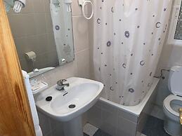 Hostel Restaurant Leyvamar