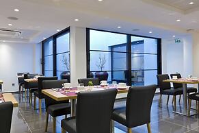 Simon's Boutique Hotel