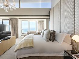 Moondance Villa & Suites