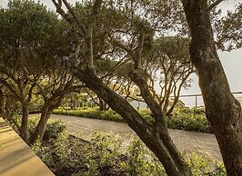 Moondance Villa & Suites