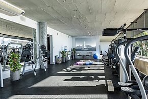 Moondance Villa & Suites