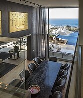 Moondance Villa & Suites