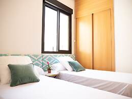 Stylish Apartment in downtown with Pool