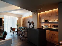 Brown Acropol, a member of Brown Hotels