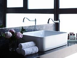 Brown Acropol, a member of Brown Hotels