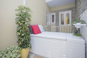 Liiiving - Clérigos Terrace Apartment