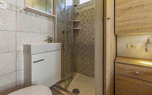 Mobile Home Rojnic- Campsite