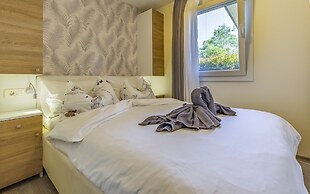 Mobile Home Rojnic- Campsite