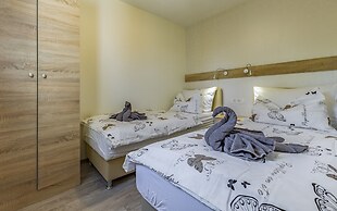 Mobile Home Rojnic- Campsite