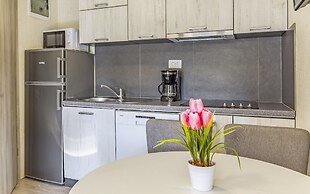 Mobile Home Rojnic- Campsite