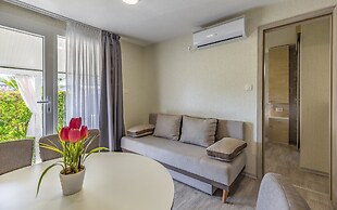 Mobile Home Rojnic- Campsite