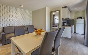 Mobile Home Rojnic- Campsite