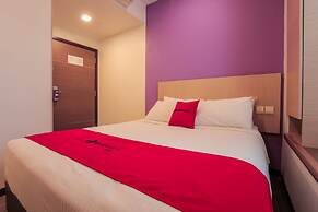 RedDoorz Premium @ Balestier