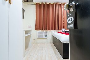 RedDoorz @ University Belt Manila