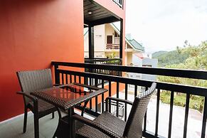 RedDoorz Premium @ Outlook Drive