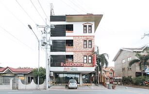 RedDoorz Plus Near Bamboo Organ Las Piñas