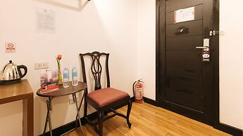 RedDoorz Plus Near Bamboo Organ Las Piñas