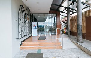 RedDoorz Plus Near Bamboo Organ Las Piñas