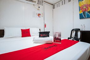 RedDoorz @ Downtown Bacolod