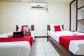 RedDoorz @ Downtown Bacolod