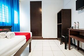 RedDoorz @ Downtown Bacolod