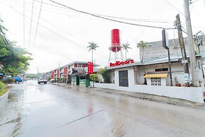 RedDoorz Premium @ Clarkview Angeles City