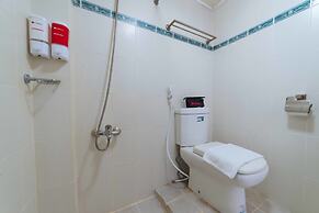 RedDoorz Premium @ Clarkview Angeles City