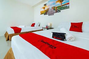 RedDoorz @ Salinas Extension Lahug