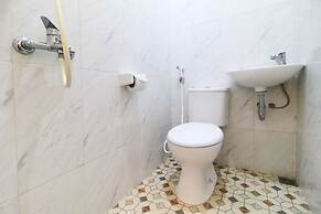 RedDoorz near Klaten Train Station