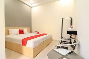 RedDoorz near Klaten Train Station