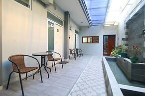 RedDoorz near Klaten Train Station