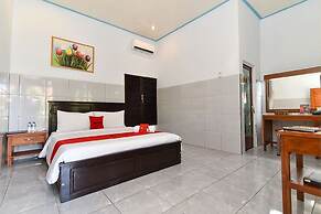 RedDoorz Plus @ Singaraja