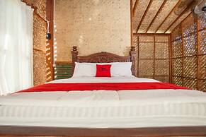 RedDoorz near Banyuwangi Kota Train Station